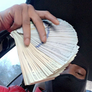 Meet your Posher, Darius